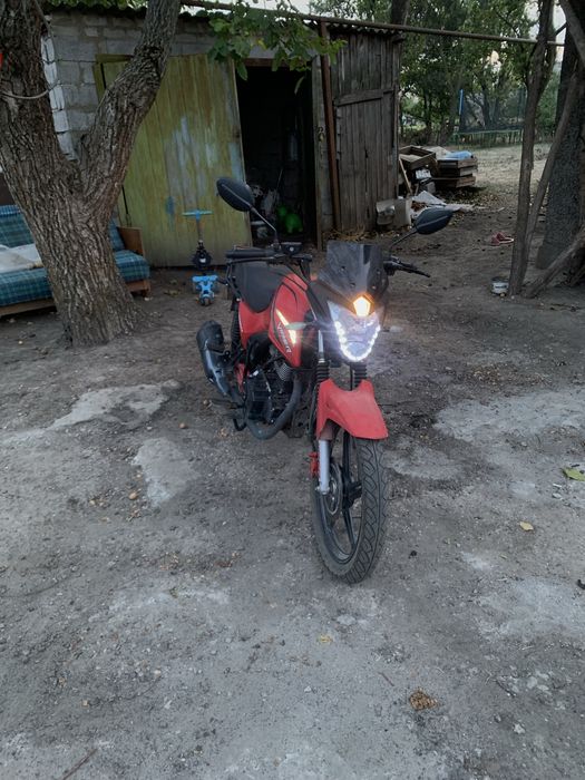 Продам мотоцикл  вайпер 200