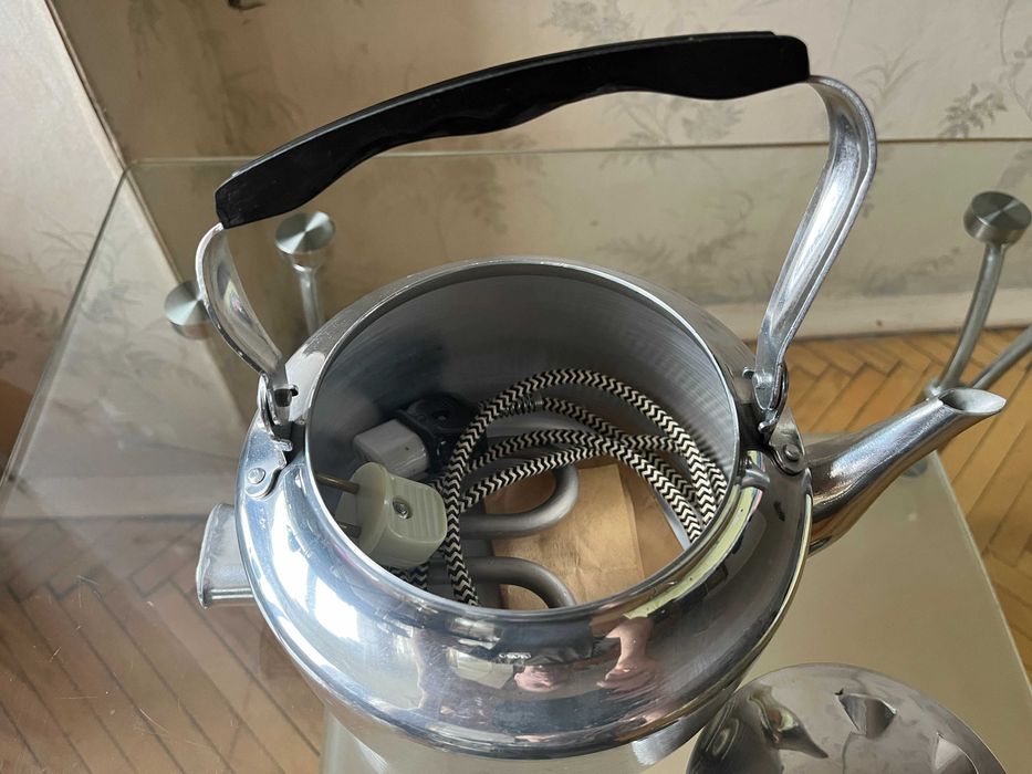 Электрочайник з-д " Красный Выборжец" 1973г. Новый.