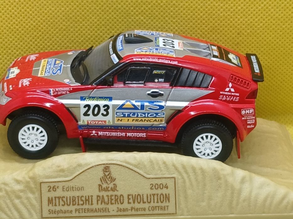Miniaturas   Rally Dakar 1;43 em estado novo 8 modelos diferentes