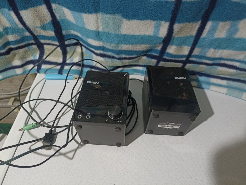 Sven 248 Портативные колонки