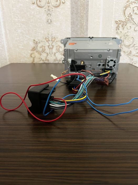 Продам магнітолу