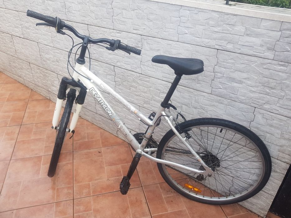 Bicicleta de adulto roda 26 rockrider impecável