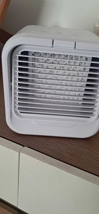 Mini Ventilador com reservatório