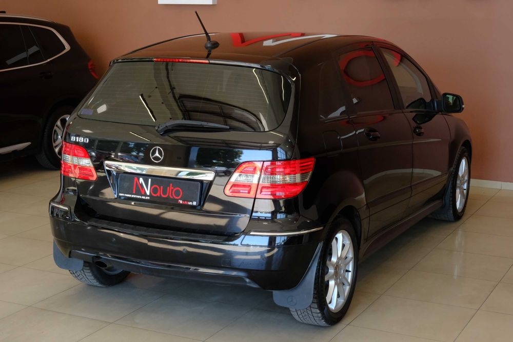 Mercedes B-Class 2011