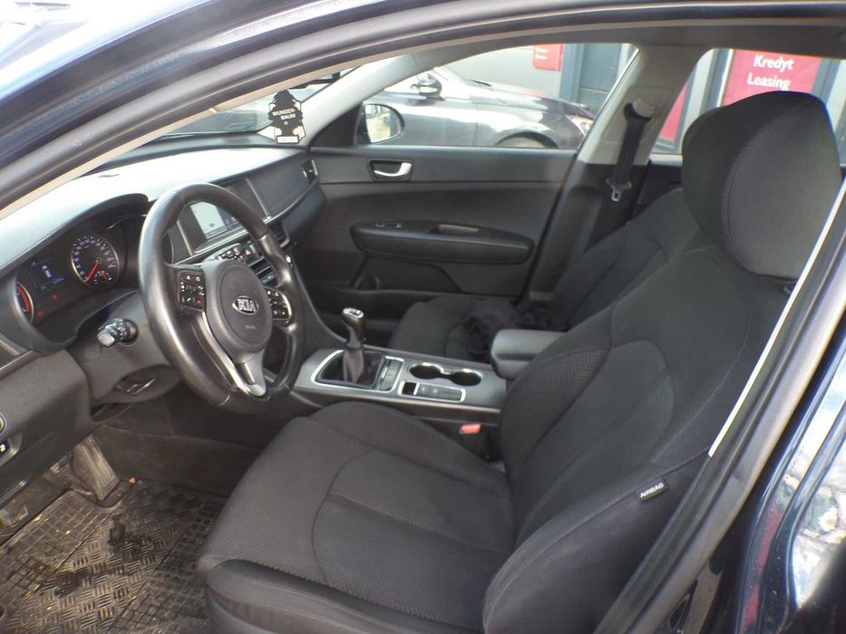 KIA OPTIMA 1.7 CRDI nawi kamera