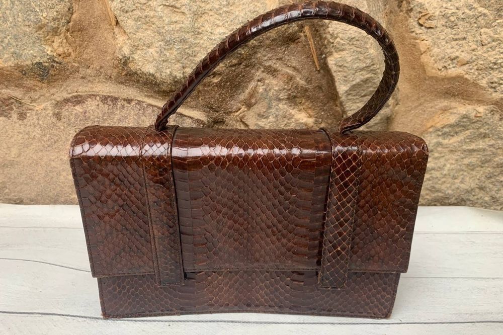 Винтажная сумка из змеиной кожи, 50-60 г. Клеймо.