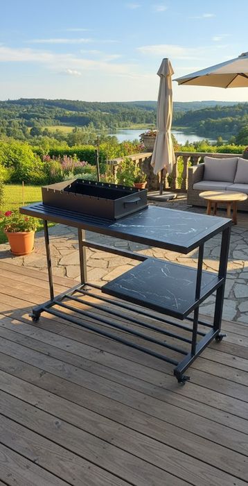 Мангал з двома поличками