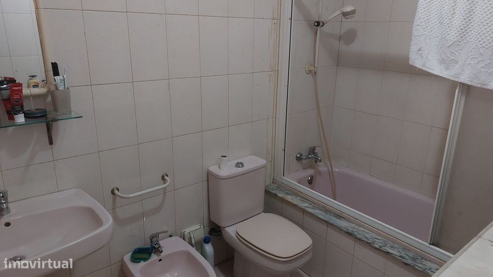 T4 com Garagem Box e Varandas | Zona Premium de Braga
