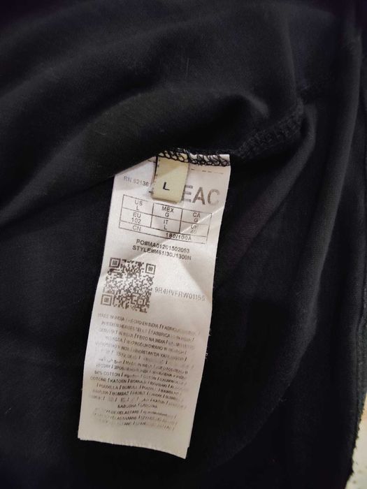 T-shirt Guess tam. L em excelente estado