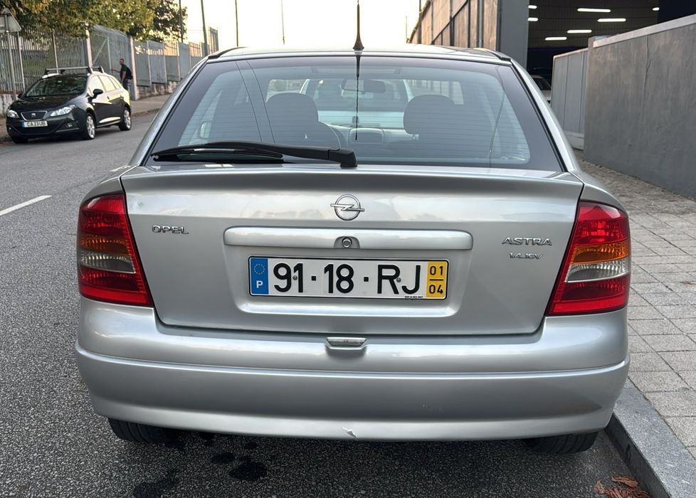 Opel Astra 1.4 Club