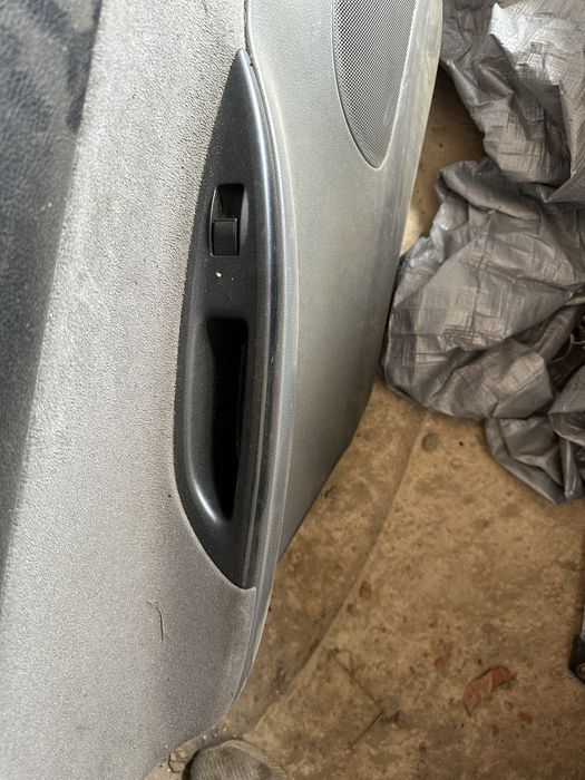 Дверні карти Mazda 6 GG 2002-2008