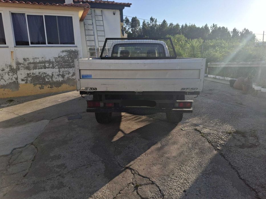 Mazda BT-50 - Usado · Setembro · 2009 · Negociável foto 5
