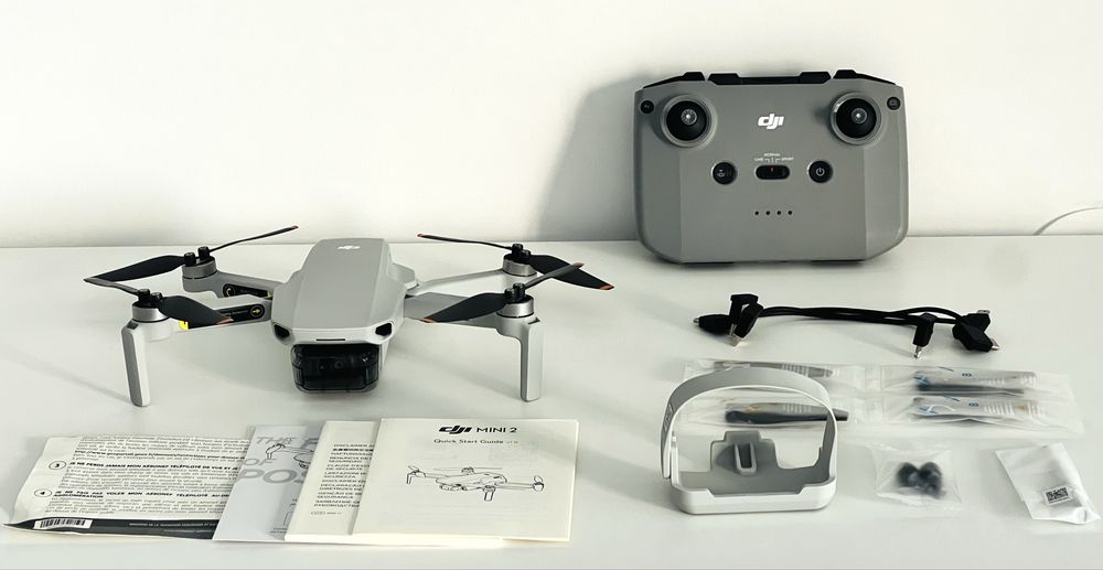 Drone DJI Mini 2 (4K / <249g) – Excelente Estado (Apenas 2 Ciclos de Bateria) + Acessórios