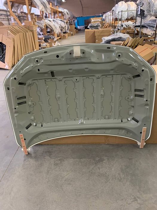 Mazda 3 Капот Мазда 2019 2020