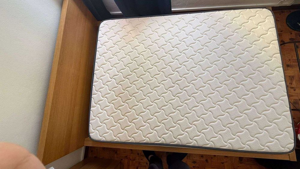 Colchão de casal usado praticamente novo