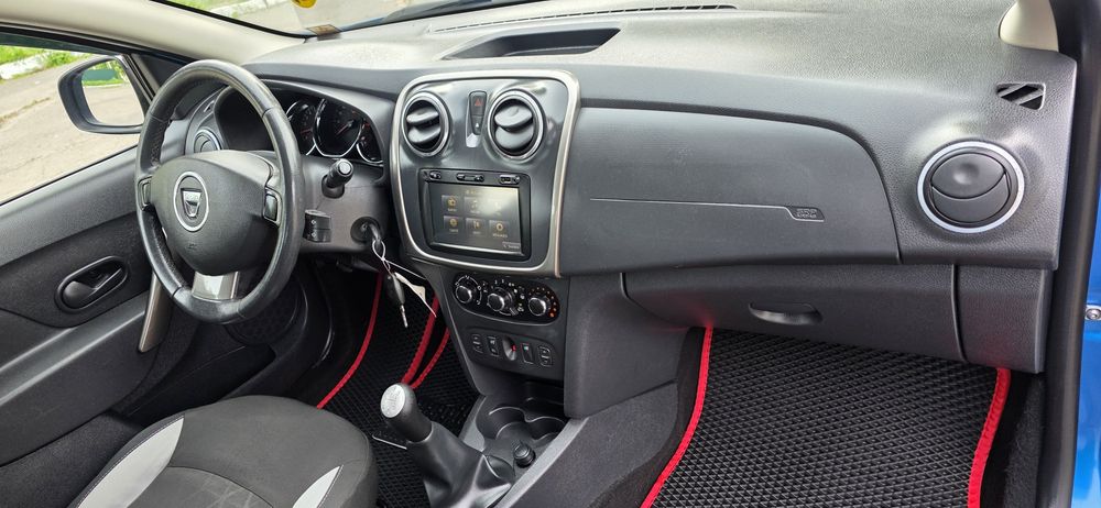 DACIA SANDERO STEPWAY Laureate 1.5диз. 66kv.90л.с