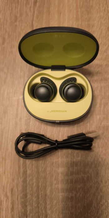 Słuchawki Lg Meridian TONE-TF7Q Czarny