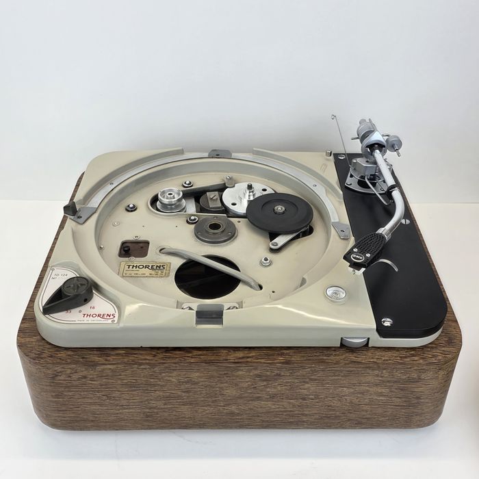 Thorens TD-124 MKI + SME 3009 s2