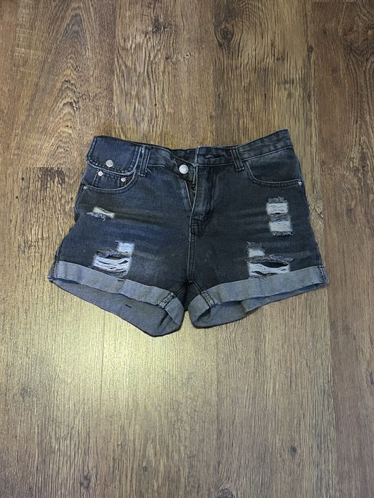 spodenki jeansowe