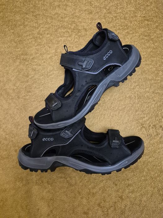 Босоножки кожаные  ECCO p. 45