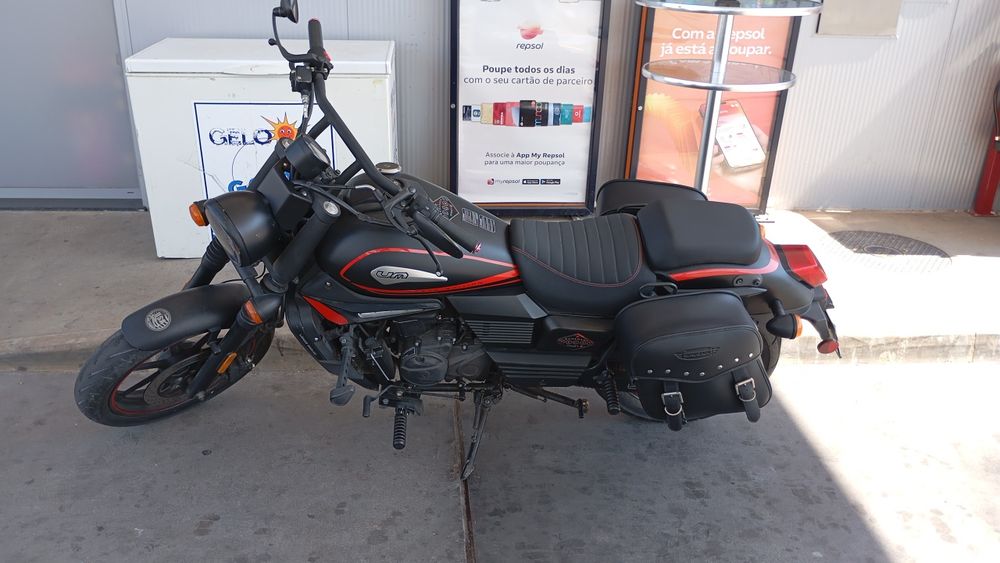 Moto U.M renagete edição Vegas.