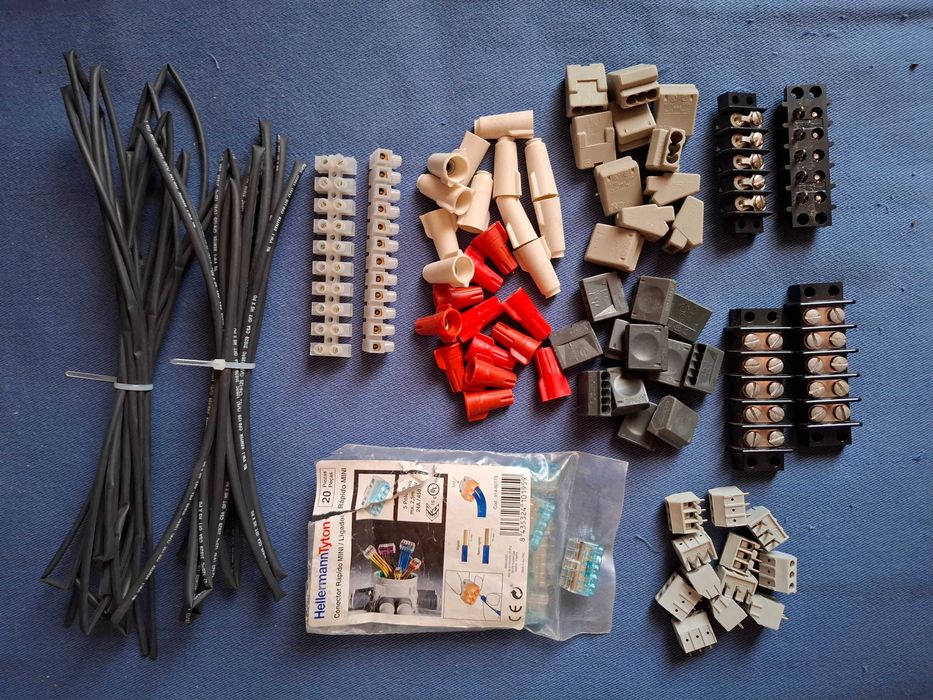 Electrical Wire Connectors64172208301314120