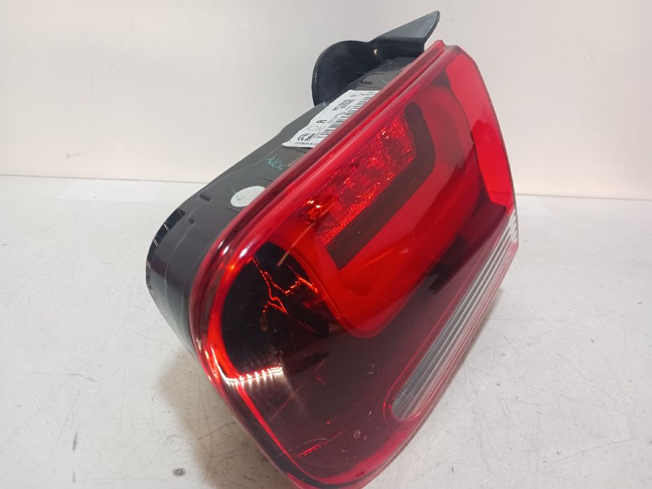 Farolim da mala direito CITROËN C4 Cactus Enterprise (0B_, 0P_)