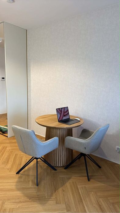 Nowy stol debowy 80 cm