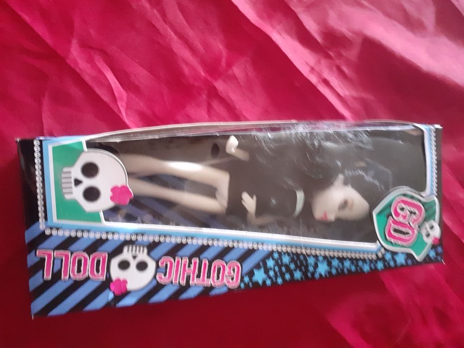 Gothic Doll New64751899992963121