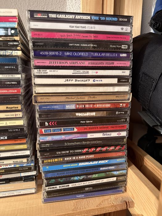 Coleção de 80 CDs