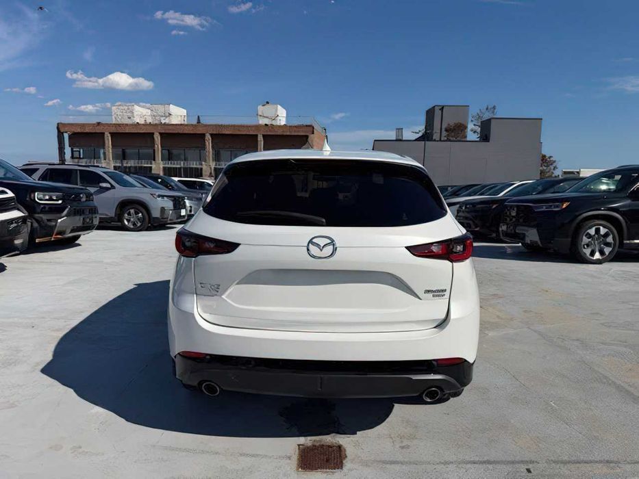 Mazda CX-5      2022