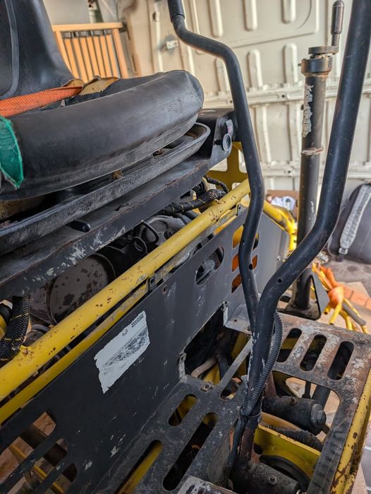 Затирочна машина для шліфування бетону стяжки вертольот