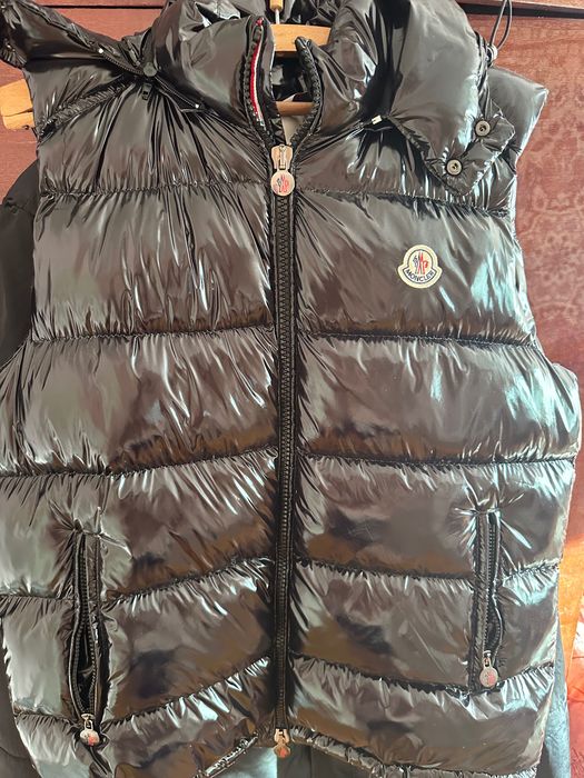 Безрукавка чоловіча MONCLER
