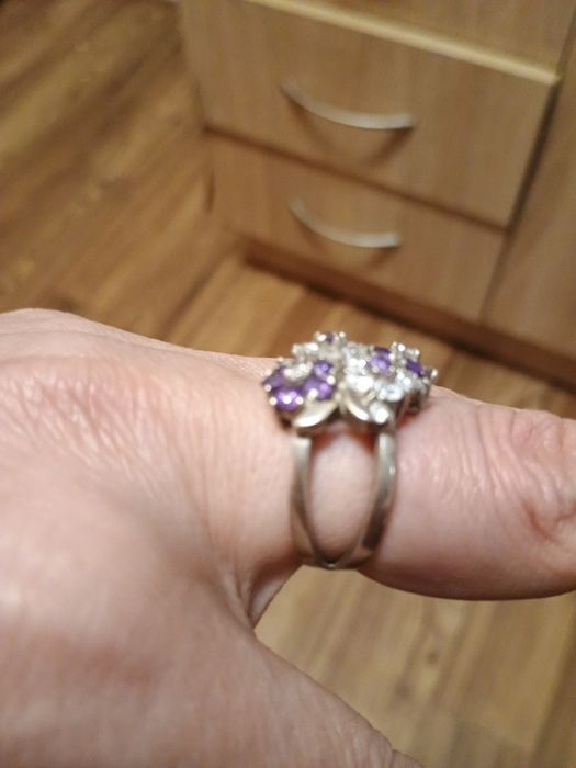 Срібна каблучка, р. 18,5