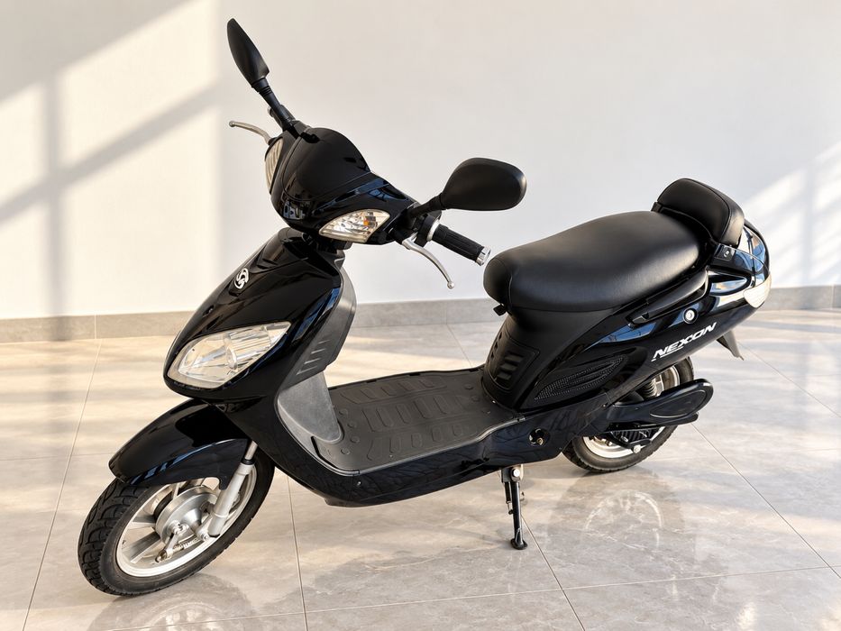 Scooter Elétrica Nexon de 48V (Estilo Citadina / Sem Carta) – Excelente Estado