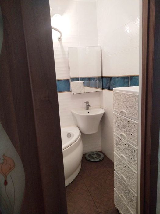 Продаж 2к САМИЙ ЦЕНТР (ЦУМ). код 7091