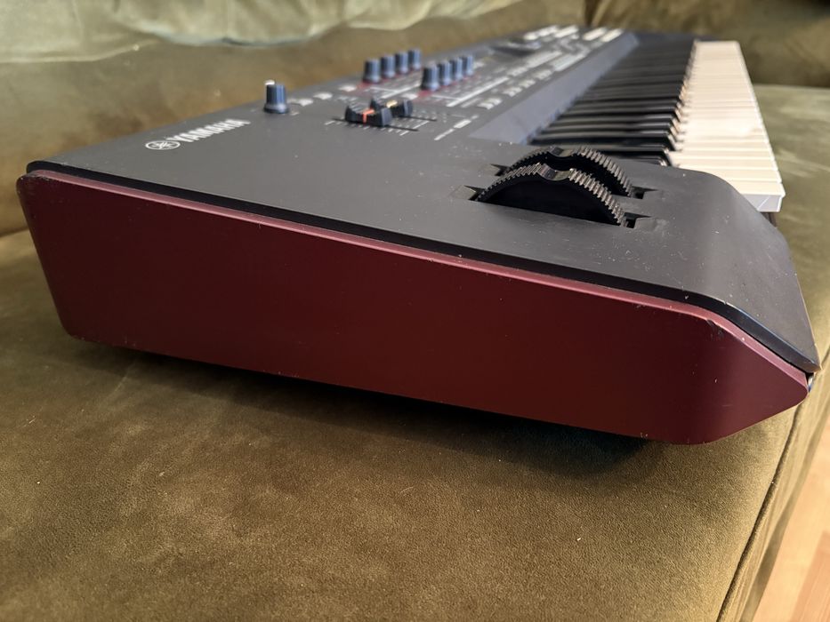 Yamaha moxF6 gwarancja 6 mies., transport