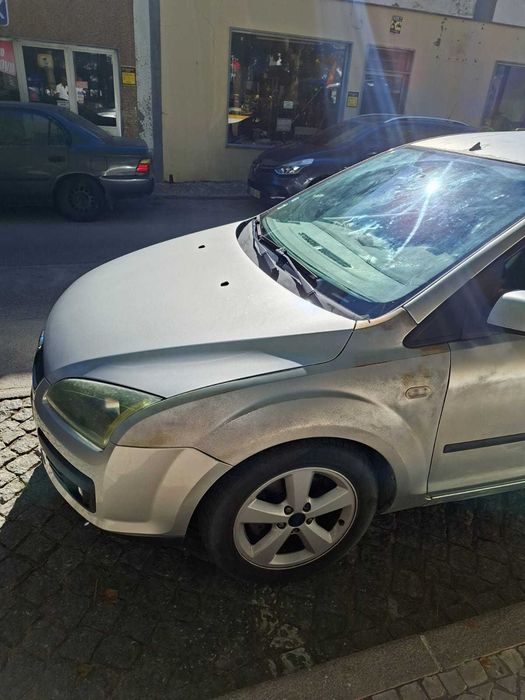 ford focus 2007 - 207000 km