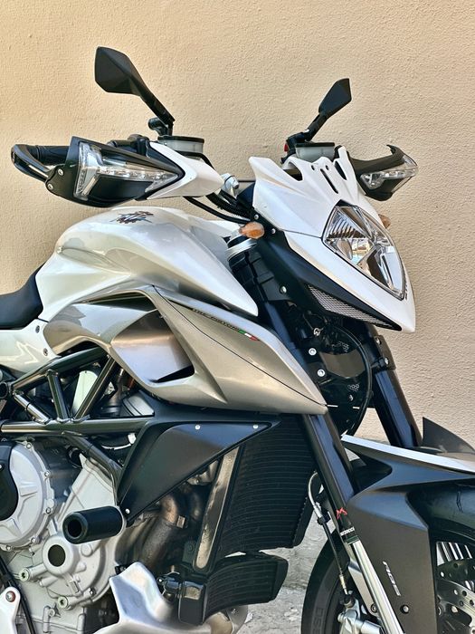 Mv agusta stradale 800 2018г.