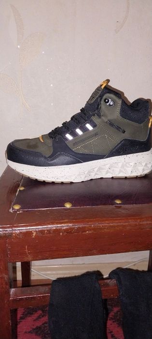 Ботинки фірми Кроп! 43 ромер ,по тельке 28см