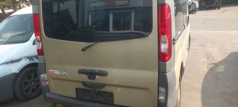 trafic 2 ii vivaro a primastar x83 oś belka zawieszenia tył ośka 01-14
