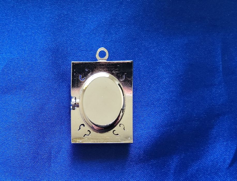 9126#Relogio senhora de pendura a trabalhar com pilha nova ( novo )
