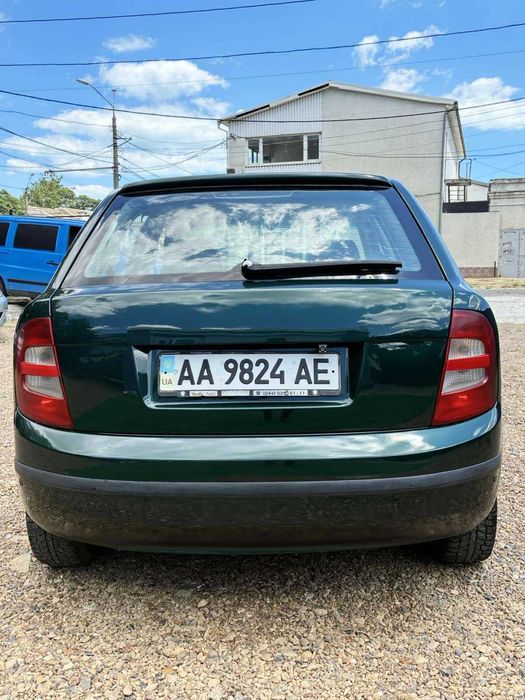 Skoda Fabia 1.4 бензин 2002 год