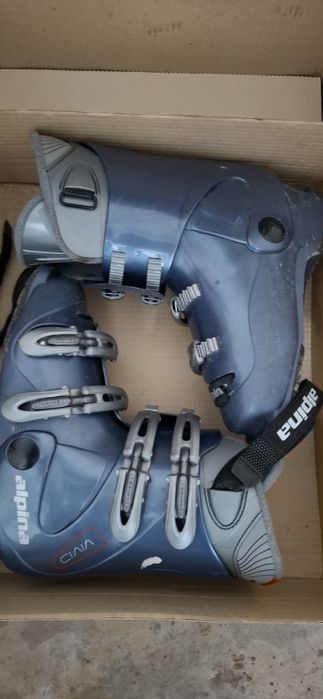 Botas de Sky usadas em bom estado