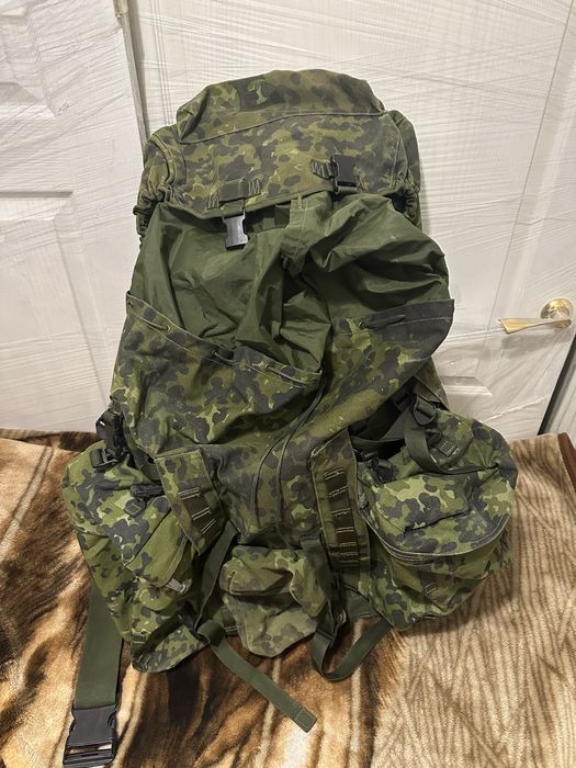 Продам військовий туристичний рюкзак