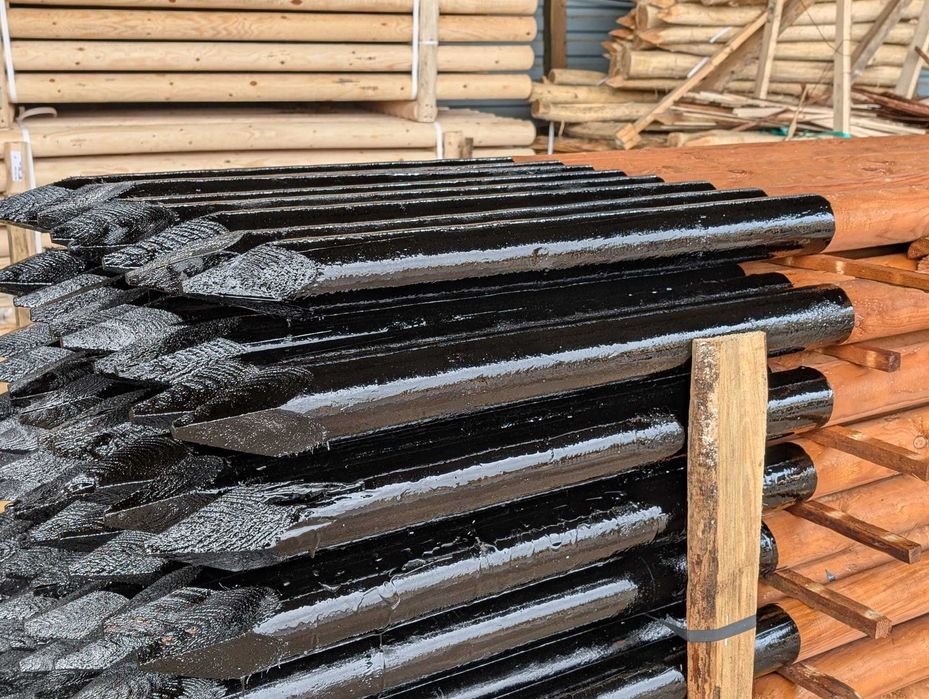 Słupki ogrodzeniowe impreg. Fi 8x250cm + smołowane