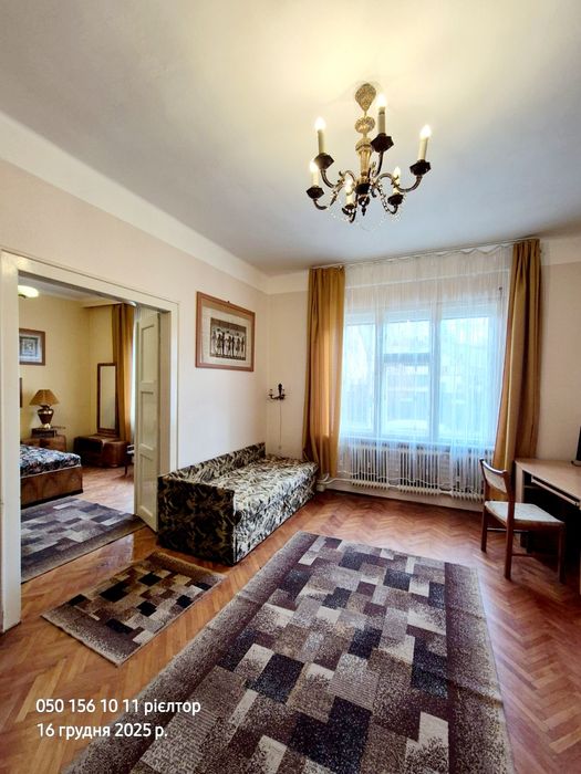 Оренда затишного будинку в центрі міста