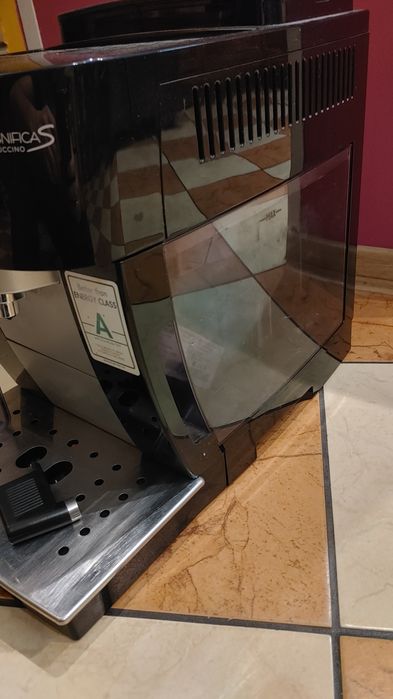 Ekpres do kawy Delongi