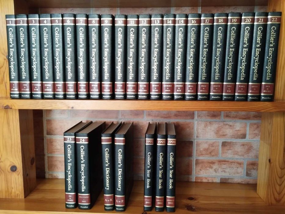 Coleção Collier's Encyclopedia