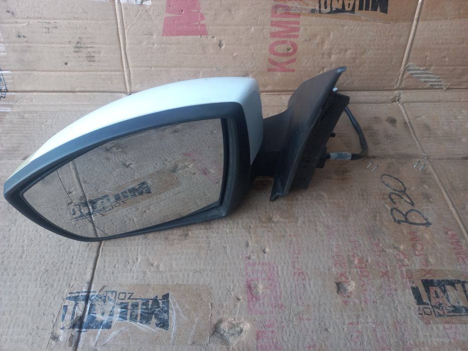 Lusterko lewe ford s-max 12pinów białe